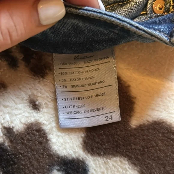 KanCan Flaired Jeans Size 24 - Picture 5 of 6